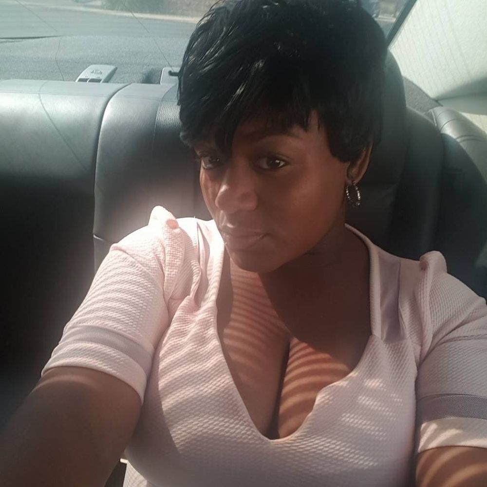 Meet your Posher, Sierra